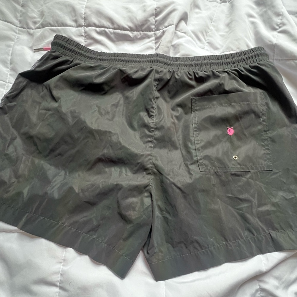 New without tags mens XL reflective trunks